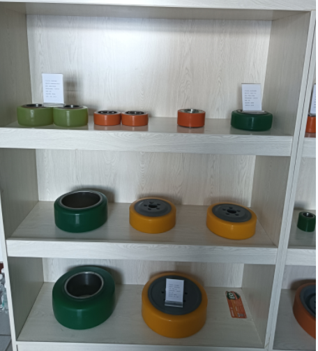 Solid pu tire Solid pu tire